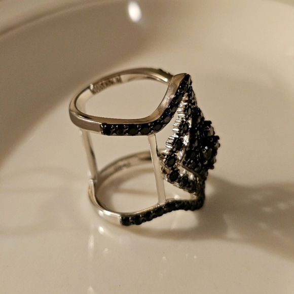 1.84 CTW Black Spinel BBJ 925 Sterling Silver Cocktail Ring Size 6 R1P22 - Picture 4 of 12